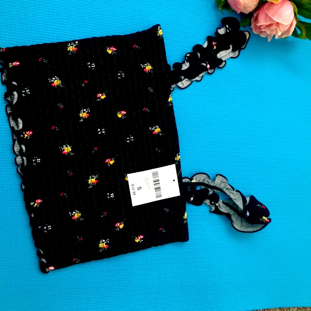 Forever 21 Size small Flowery New